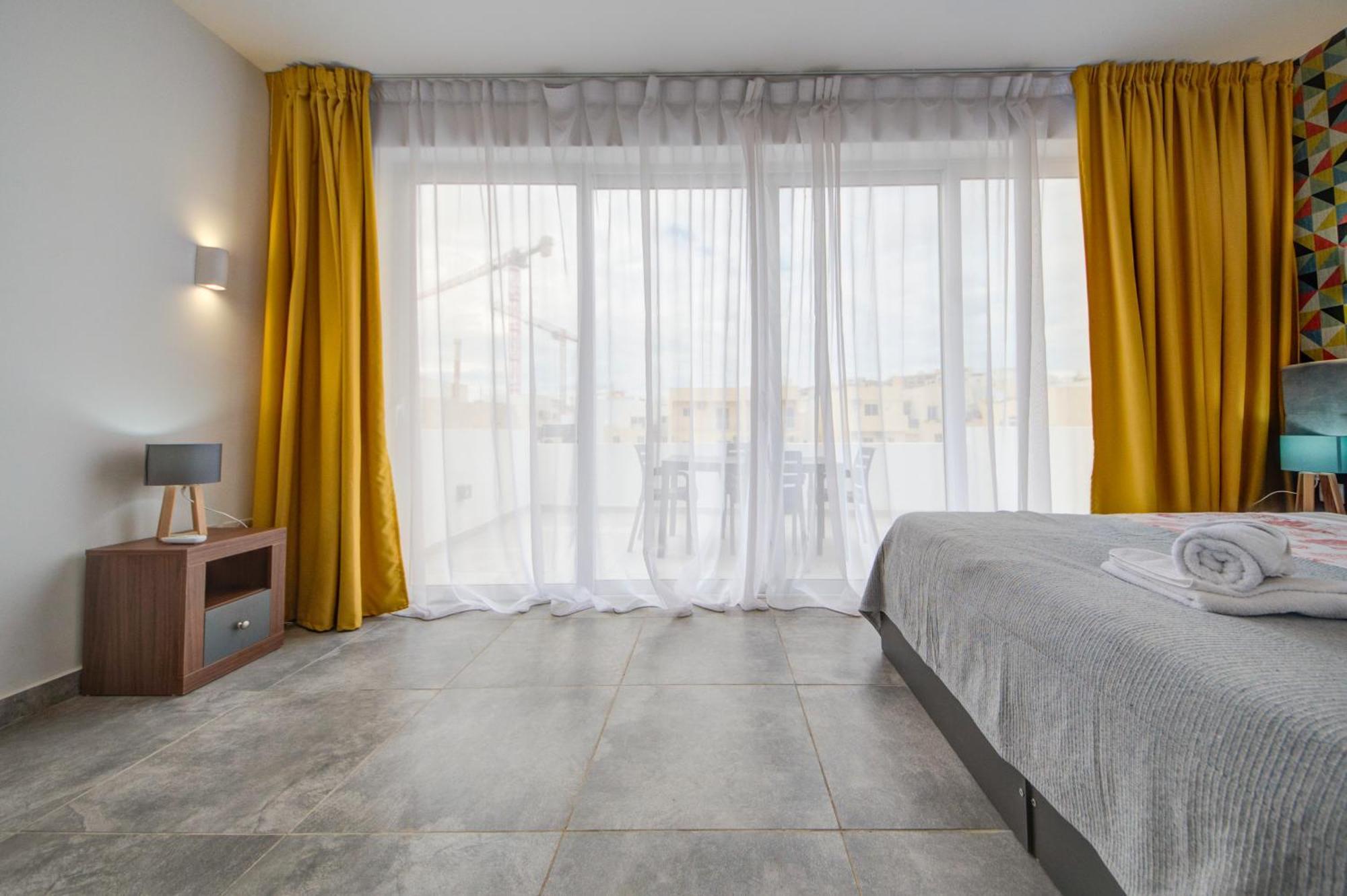 Marina Suites & Apartments - Self Catering - By Tritoni Hotels Gzira Exterior foto
