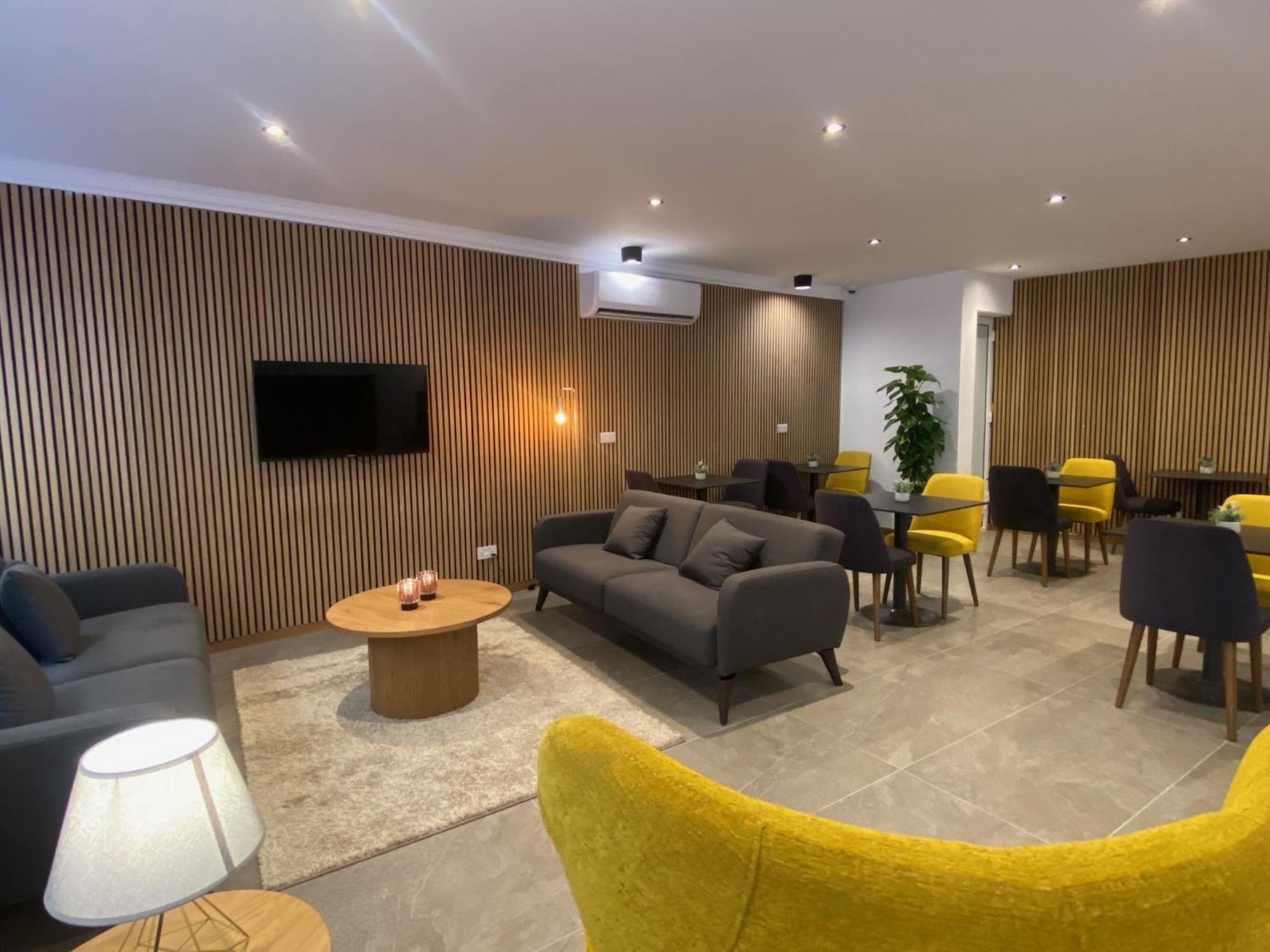 Marina Suites & Apartments - Self Catering - By Tritoni Hotels Gzira Exterior foto